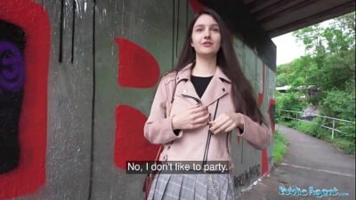 Public Agent – unknown amateur teen college babe with natural tits and tight shaved pussy chatted up and fucked outdoors